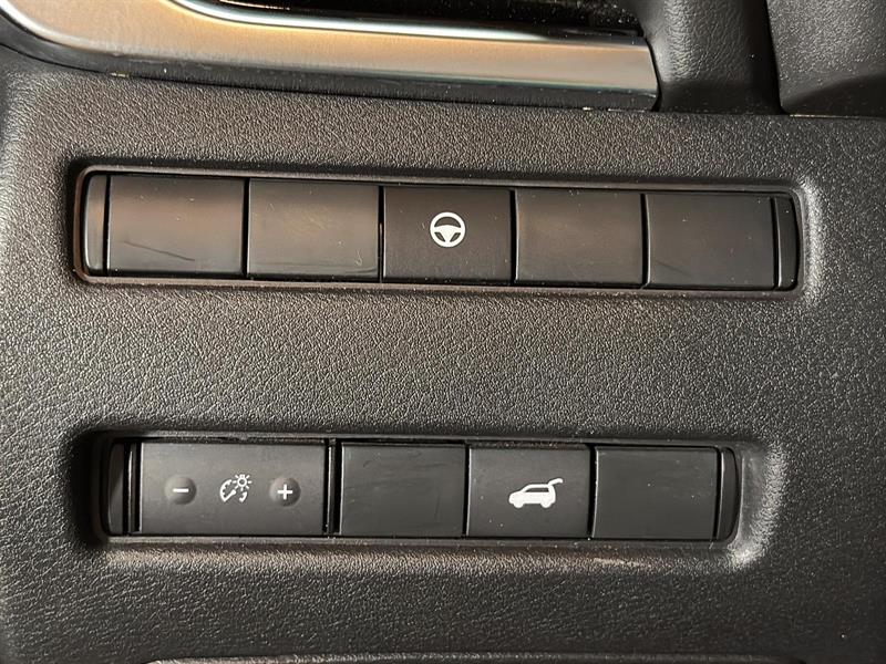 nissan Rogue 2023 - 25