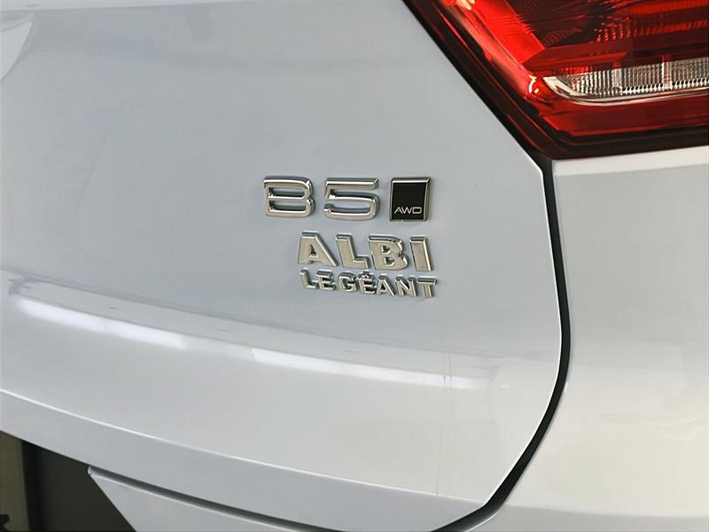 volvo XC40 2025 - 30