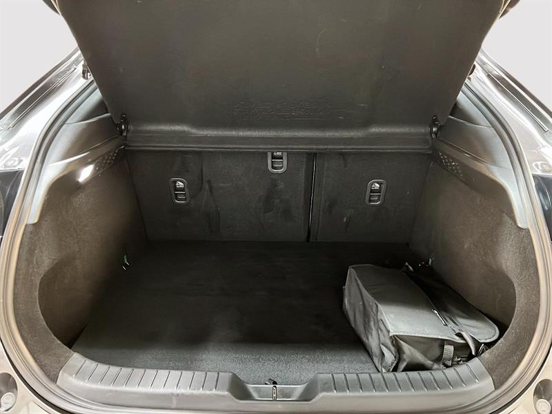 mazda MX-30 2023 - 12