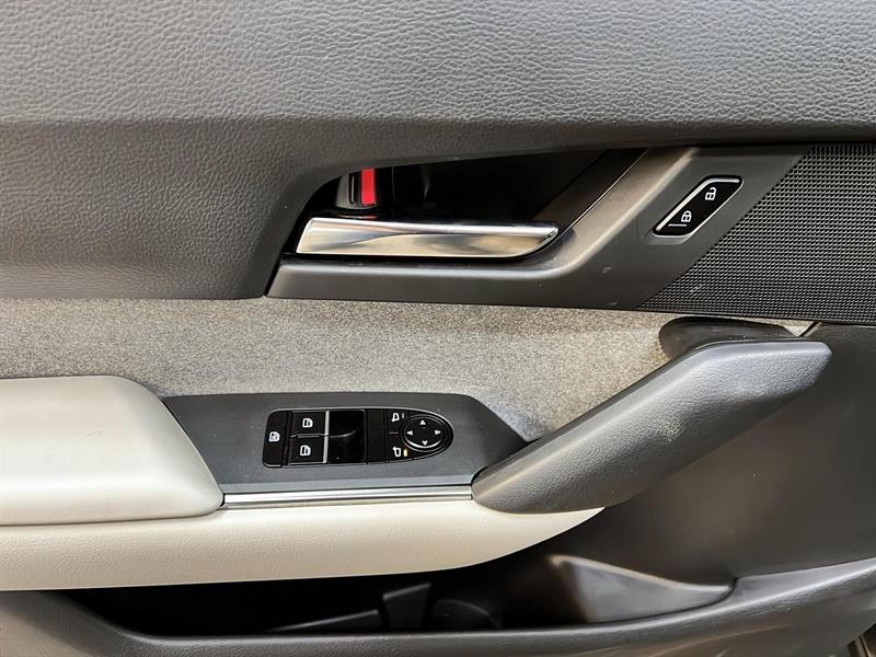 mazda MX-30 2023 - 23