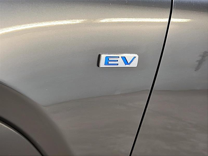 mazda MX-30 2023 - 28