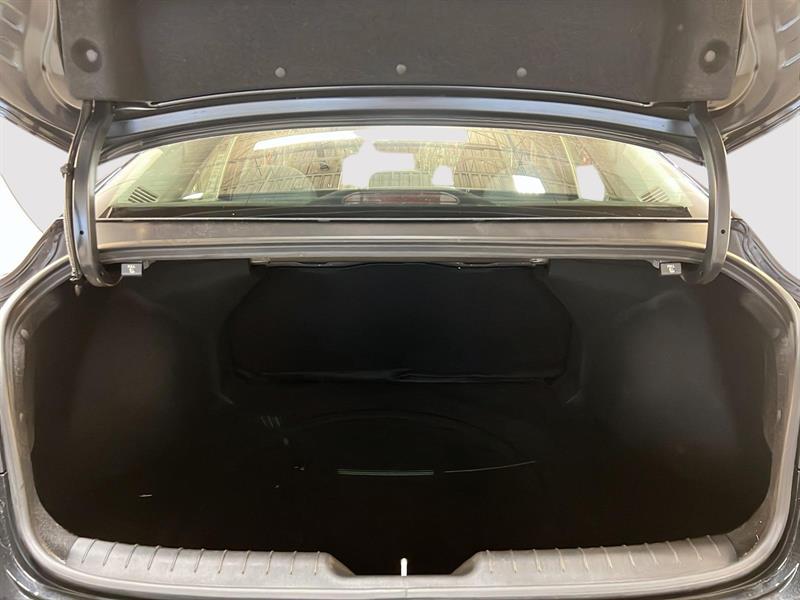 hyundai Elantra 2024 - 12