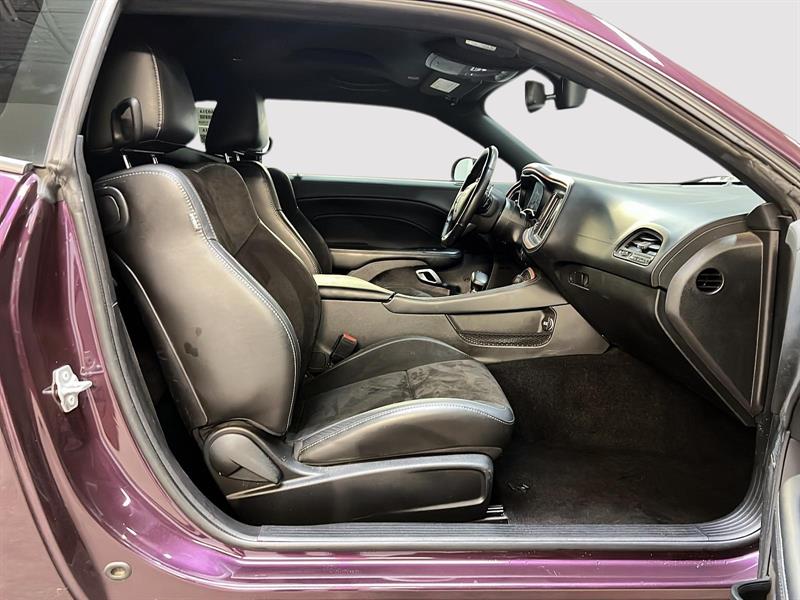 dodge Challenger 2022 - 8