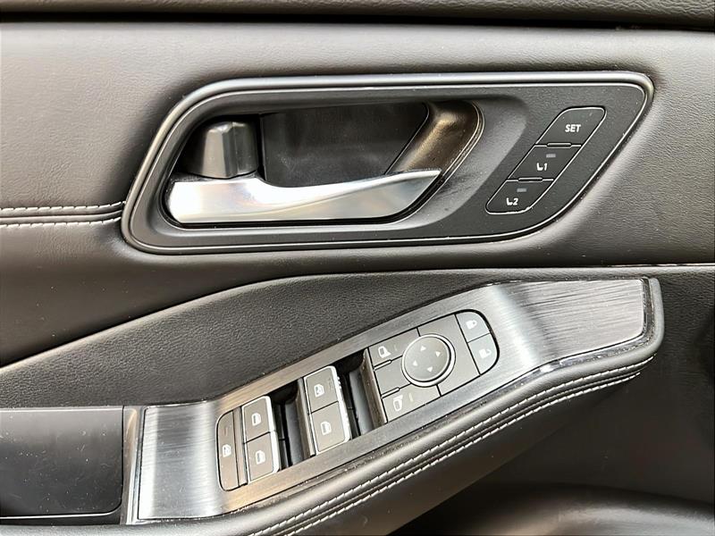 nissan Rogue 2024 - 25