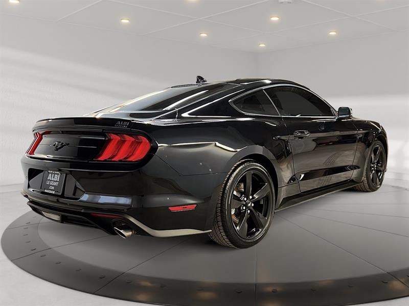 ford Mustang 2023 - 4