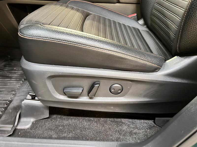 nissan Pathfinder 2024 - 26