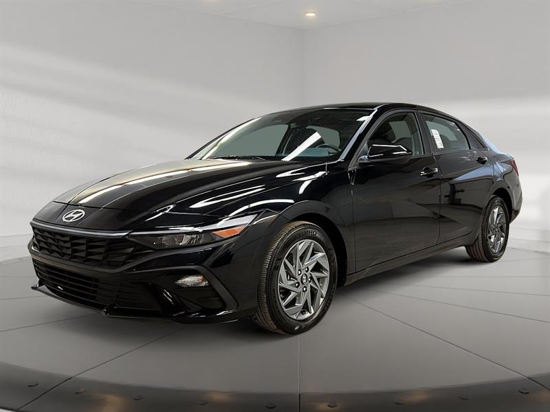 hyundai Elantra 2025