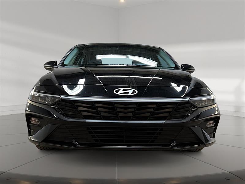 hyundai Elantra 2025 - 2