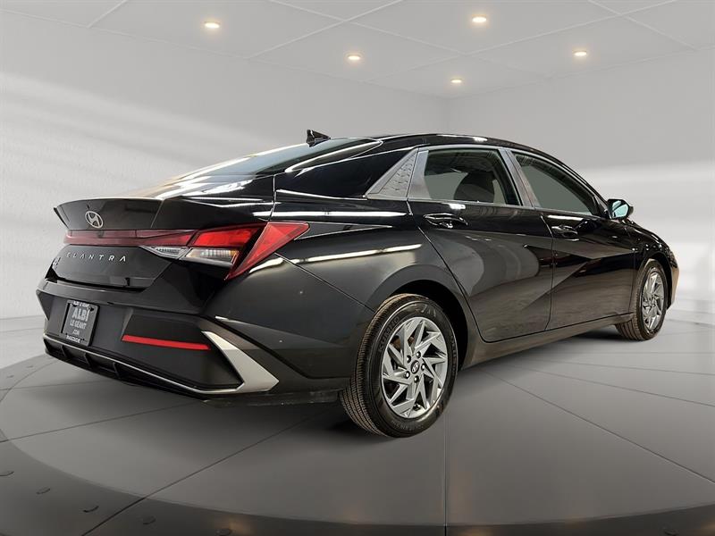 hyundai Elantra 2025 - 4