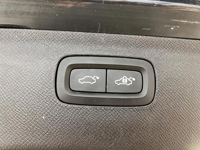 volvo XC90 2022 - 16