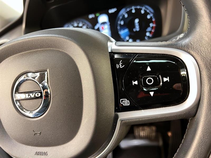 volvo XC90 2022 - 23