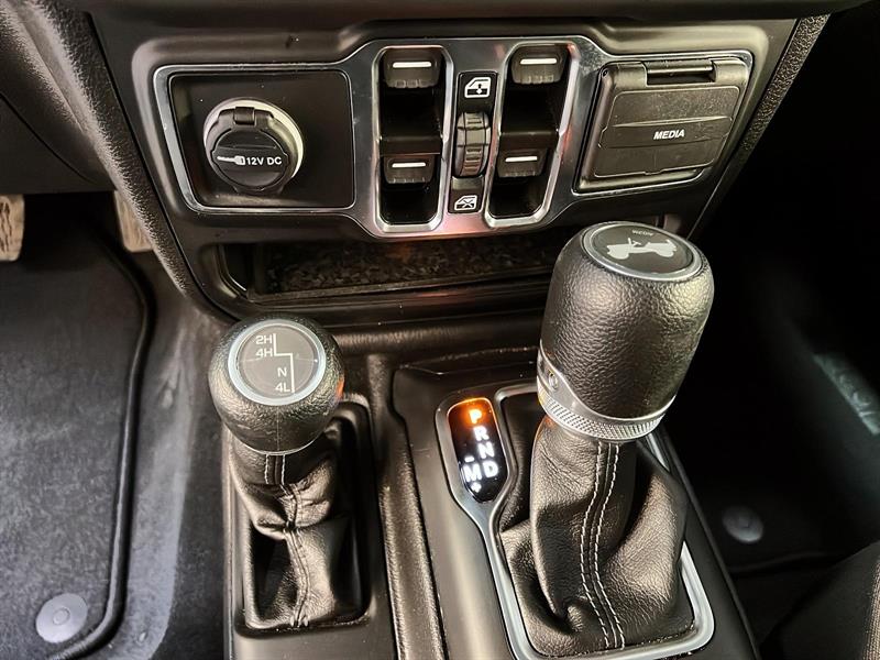 jeep Wrangler 2024 - 13