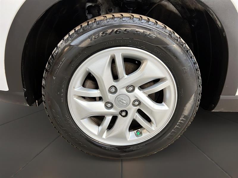 hyundai Venue 2024 - 25