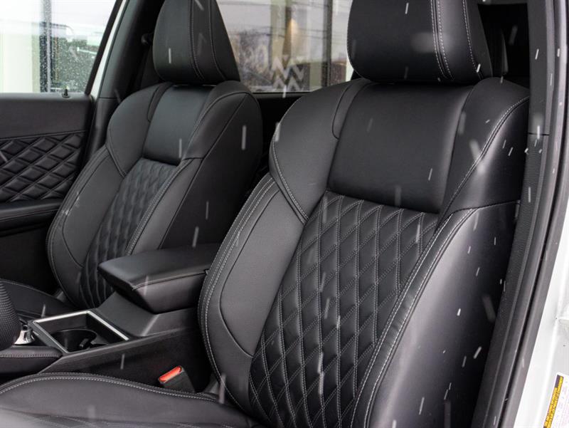 mitsubishi Outlander 2023 - 14