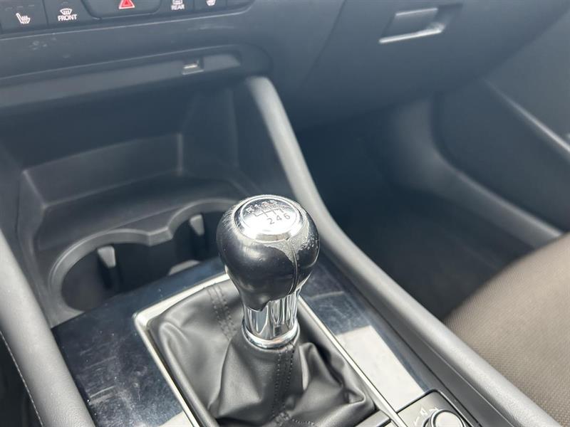 mazda Mazda3 2019 - 25