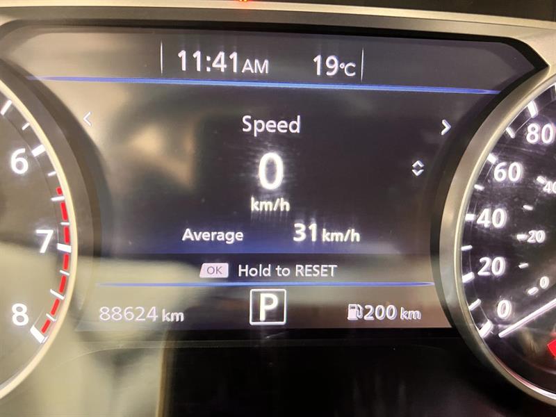 nissan Sentra 2020 - 24