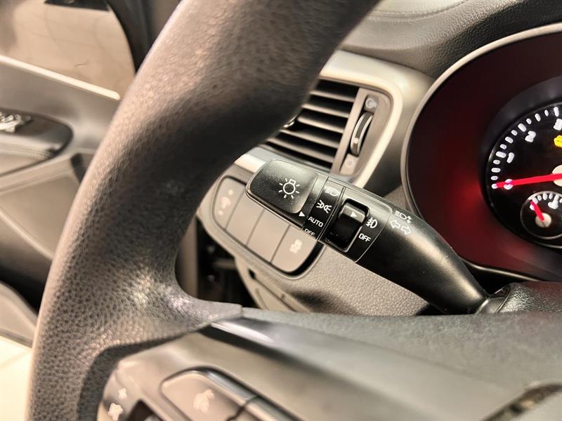 kia Sorento 2017 - 22