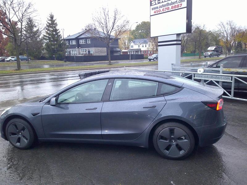 tesla Model 3 2022 - 6