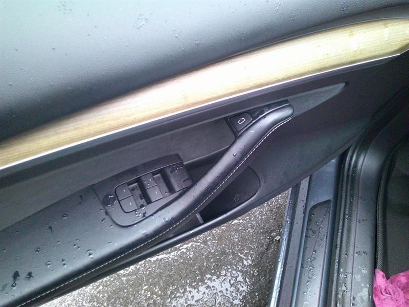 tesla Model 3 2022 - 14