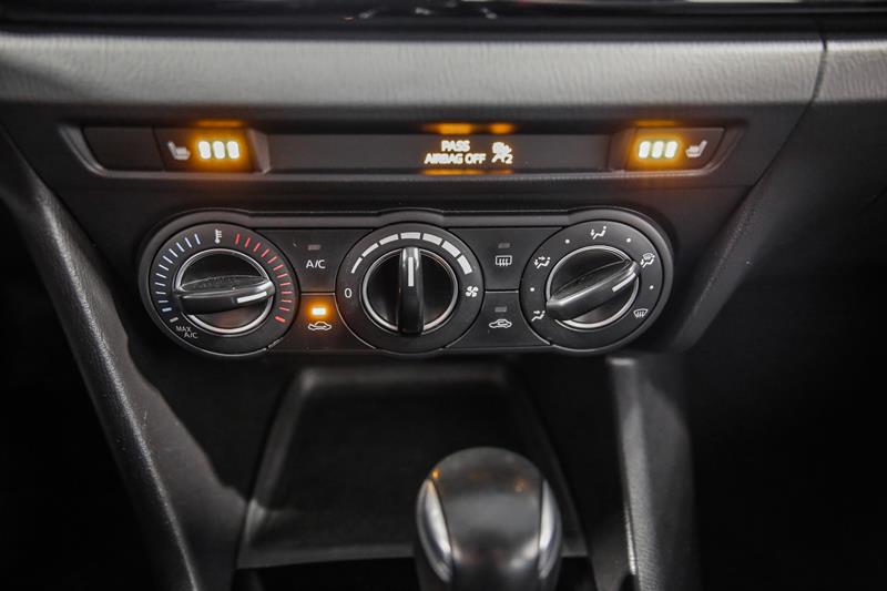 mazda Mazda3 2016 - 19