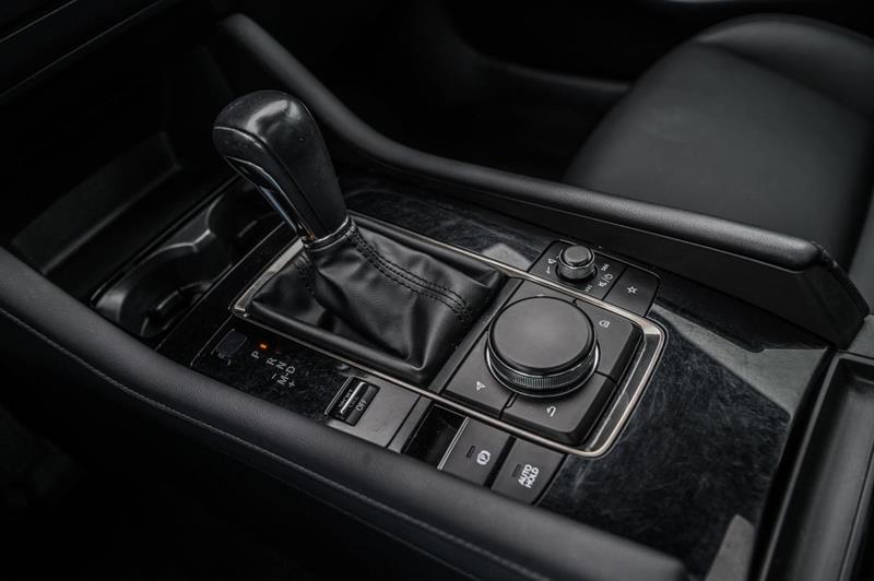 mazda Mazda3 Sport 2024 - 26