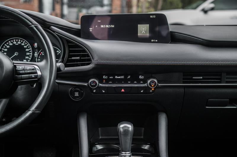 mazda Mazda3 Sport 2024 - 31