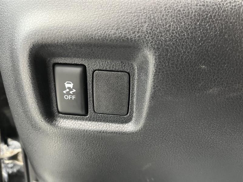 nissan Versa Note 2016 - 18