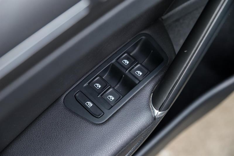 volkswagen e-Golf 2018 - 10