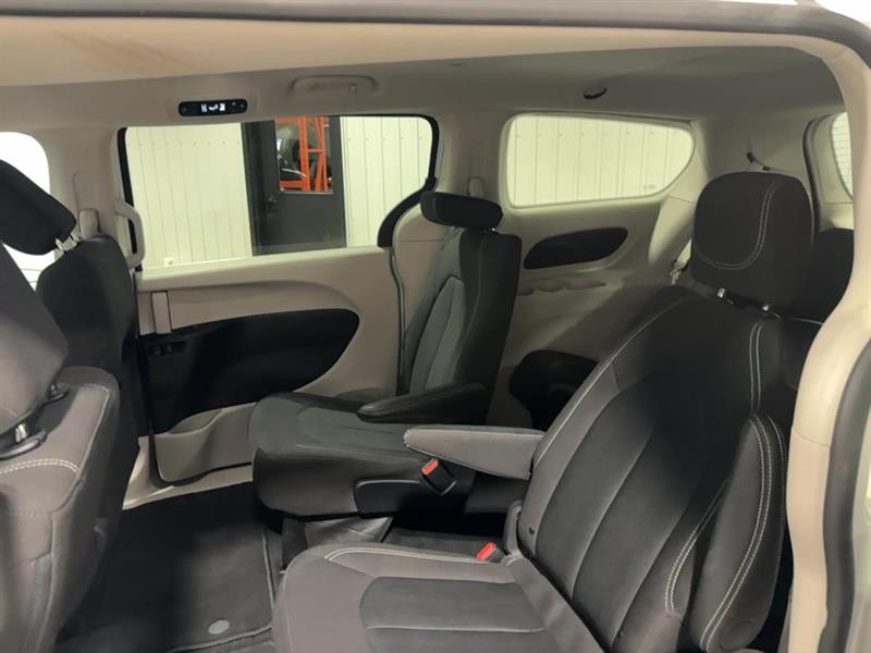 chrysler Grand Caravan 2024 - 14