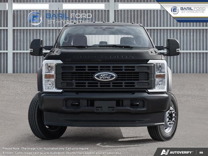 ford F-550 2025 - 2