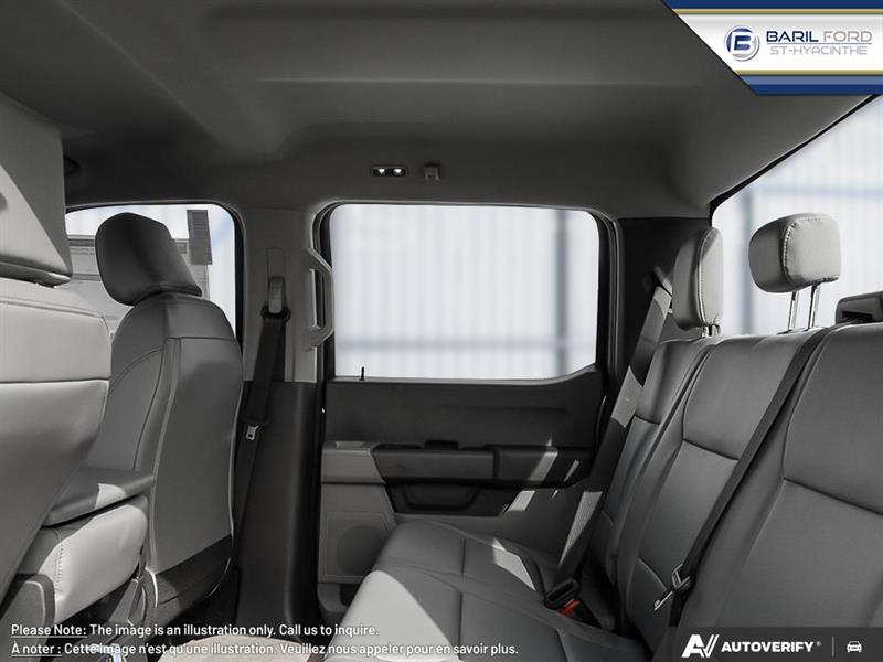 ford F-550 2025 - 23