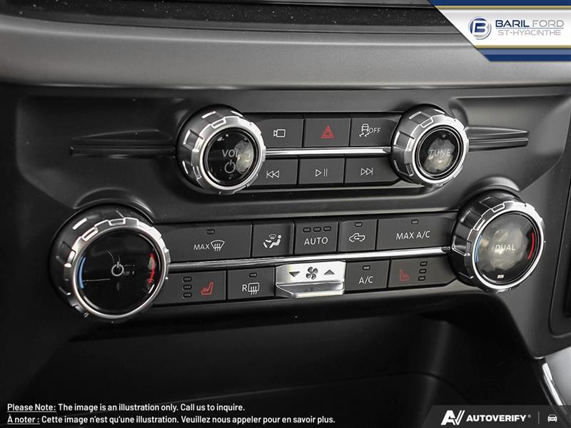 ford F-150 Lightning 2025 - 24