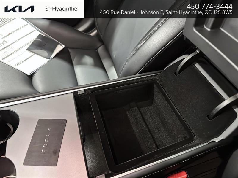 tesla Model 3 2023 - 14