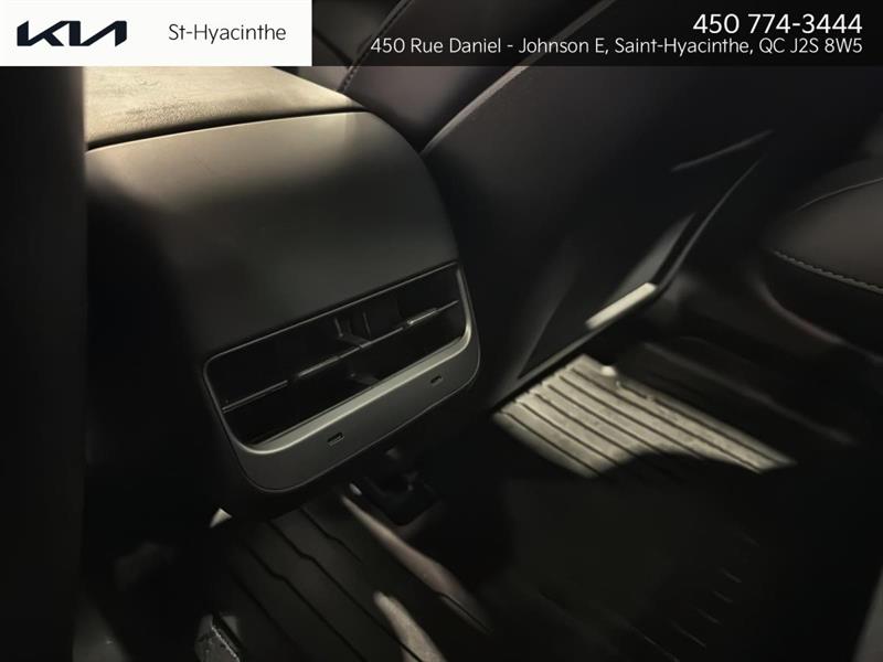 tesla Model 3 2023 - 20