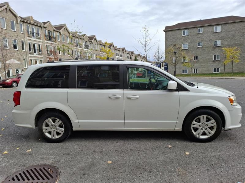 dodge Grand Caravan 2018 - 10