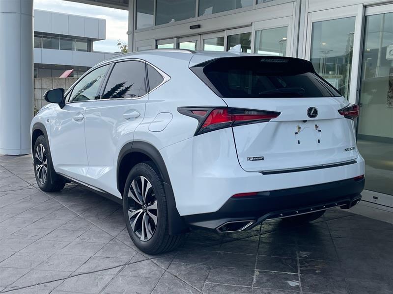 lexus NX 300 2019 - 21