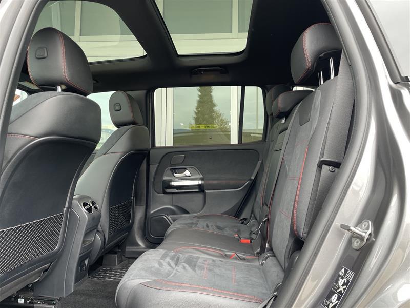 mercedes-benz GLB 250 2022 - 14