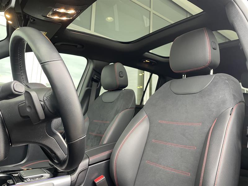 mercedes-benz GLB 250 2022 - 15