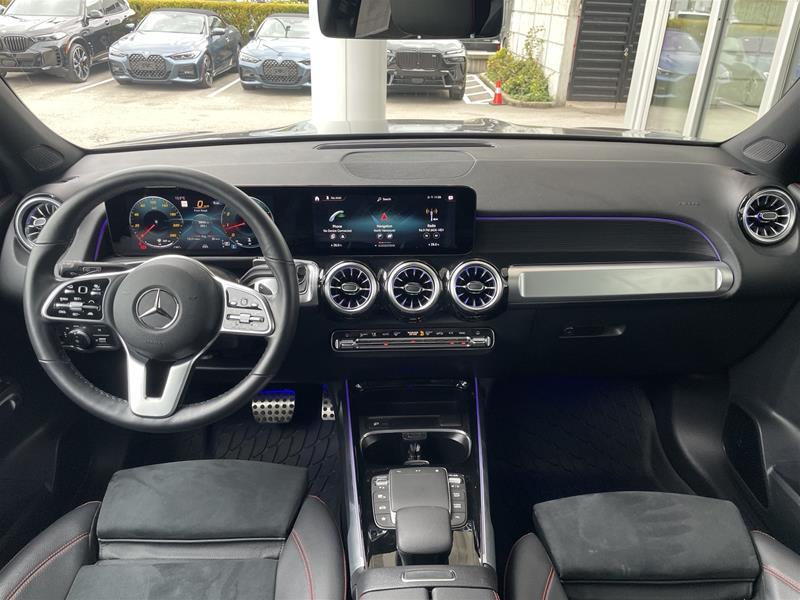 mercedes-benz GLB 250 2022 - 17