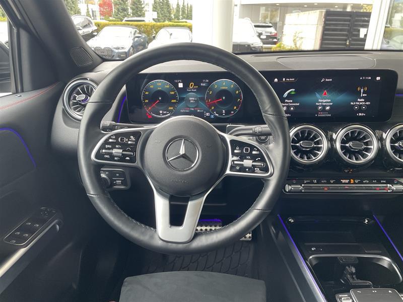 mercedes-benz GLB 250 2022 - 18