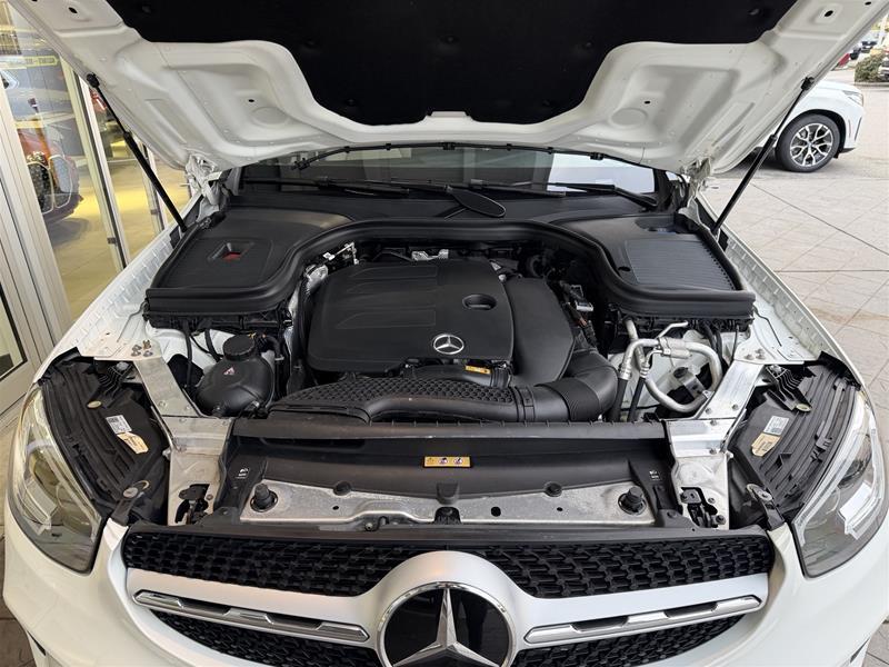 mercedes-benz GLC 2022 - 11