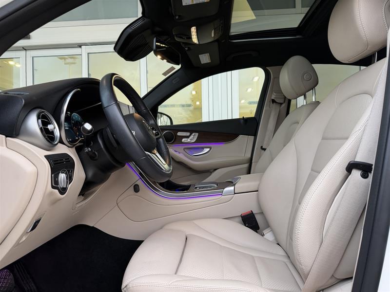 mercedes-benz GLC 2022 - 13