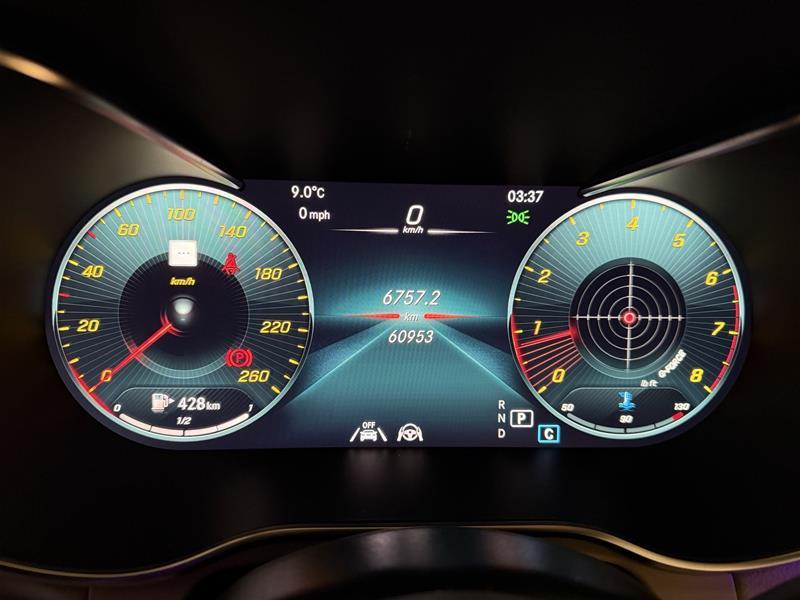 mercedes-benz GLC 2022 - 19