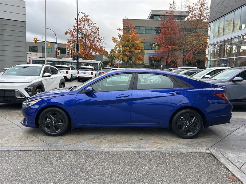 hyundai Elantra 2021 - 2