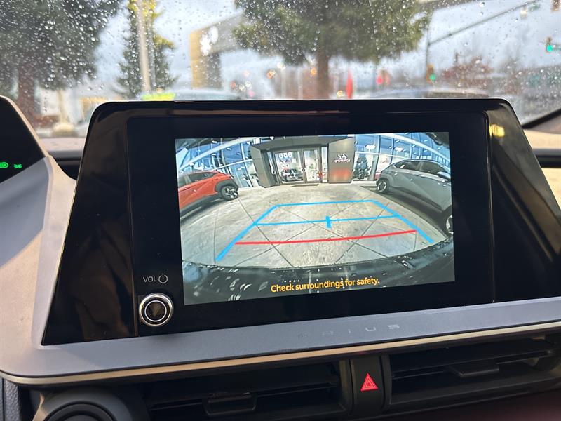 toyota Prius Prime 2023 - 12