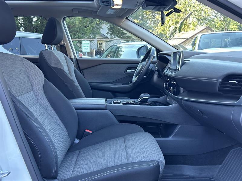 nissan Rogue 2021 - 32