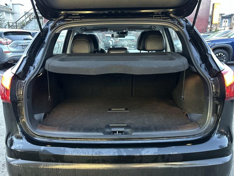 nissan Qashqai 2019 - 32