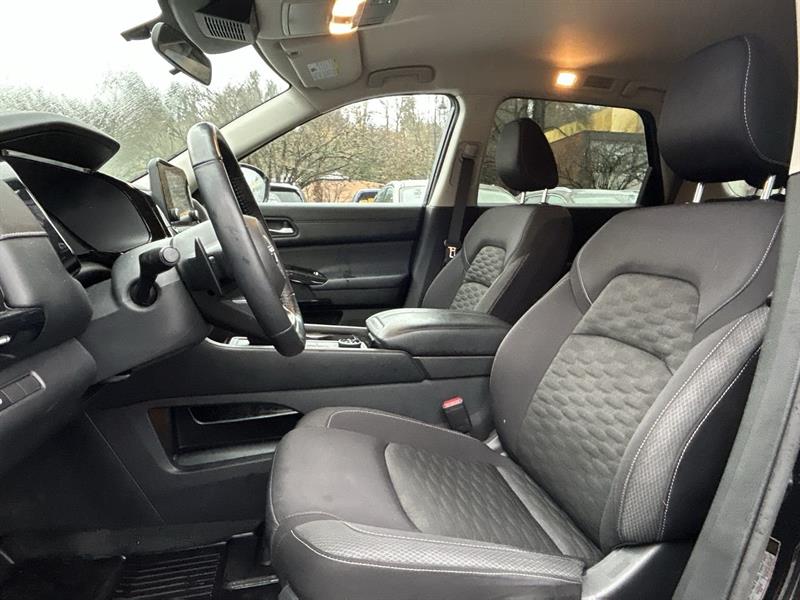 nissan Pathfinder 2022 - 19