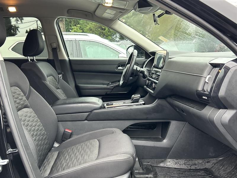 nissan Pathfinder 2022 - 32