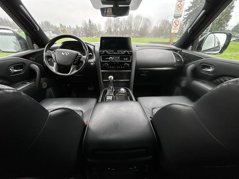 infiniti QX80 2022 - 29